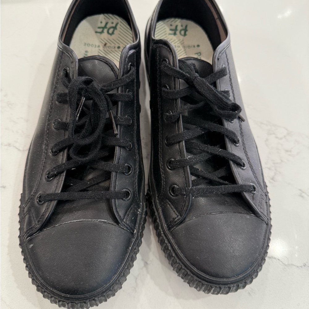 P.F. Flyers Black Athletic Shoes - Picture 2 of 5